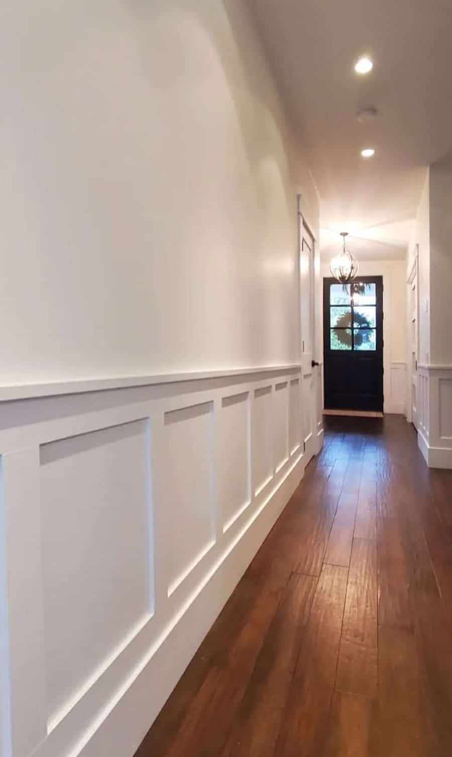 Painting Services in Victoria | PaintWorks 3 Painting services in Victoria - Heritage Home Hallway